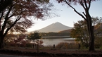 Lake Kawaguchi：河口湖